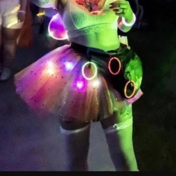 LED Rainbow Sparkle 4 full layer tutu LED light unicorn hairband wings set - Picture 8 of 9